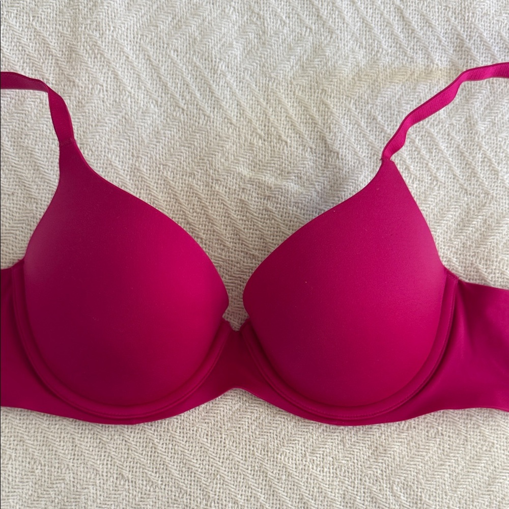 aerie Smooth T-Shirt Bra in Fuchsia Pink